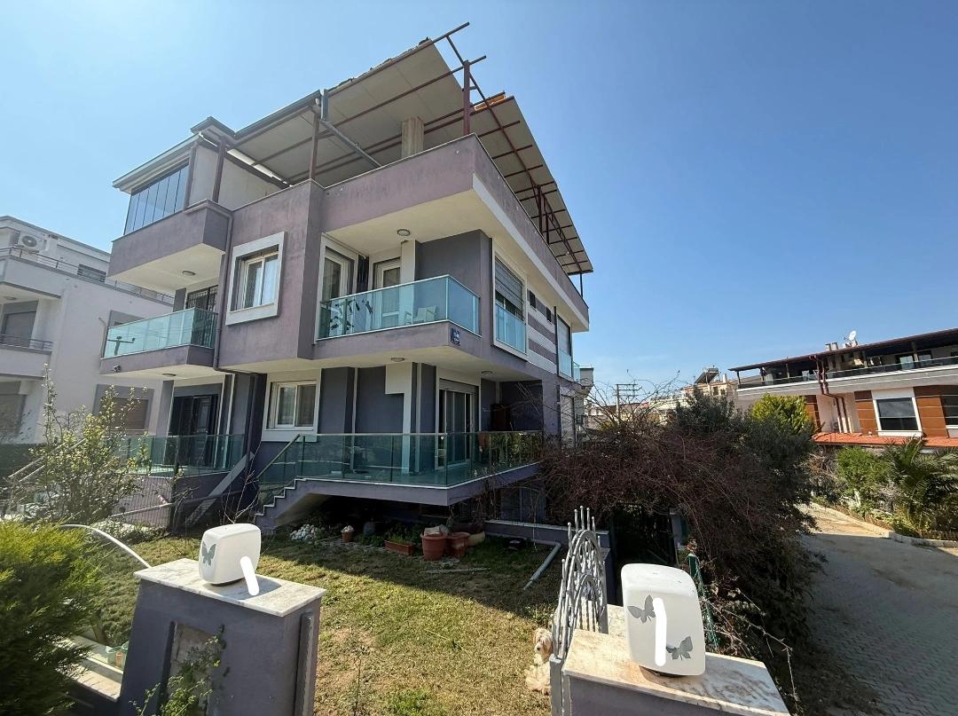 4+1 Villa 400 Meter Vom Meer Entfernt Im Özdere Ortamahalle Center!!!!
