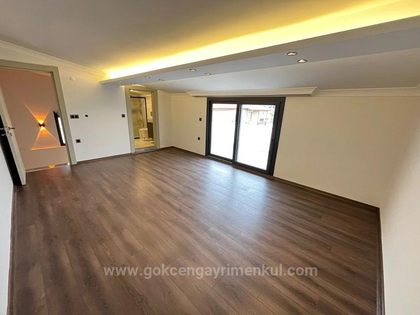 3+1 Villa Mit Fußbodenheizung, 350 Meter Vom Meer Entfernt In Der Region Gümüldür!!