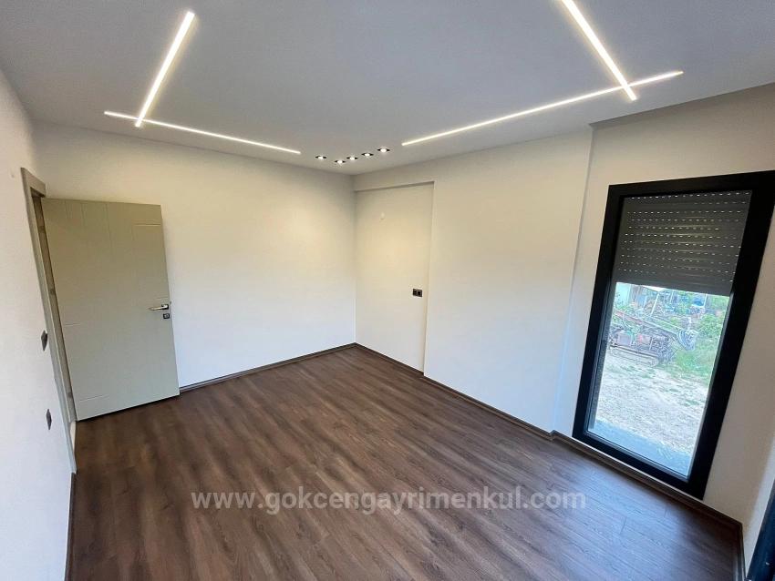 3+1 Villa Mit Fußbodenheizung, 350 Meter Vom Meer Entfernt In Der Region Gümüldür!!