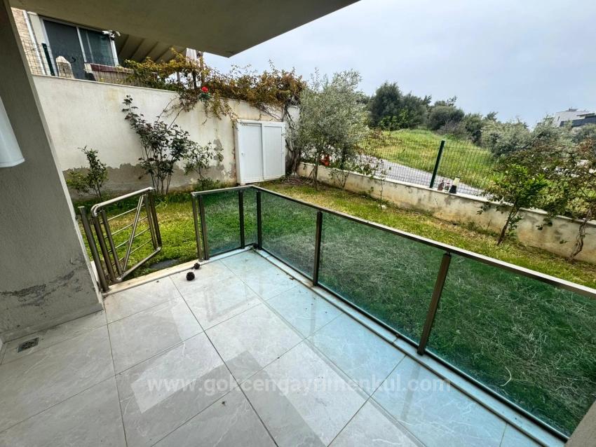 2+1 Apartment Mit Meerblick Und Garten Im Zentrum Von Özdere Çukuraltı!!!