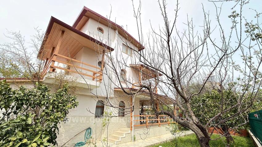 Geräumige 4+1-Villa In Der Region Doğanbey In Seferihisar!!!!