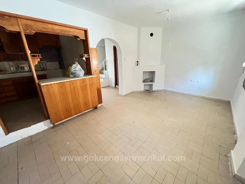 3+1 Villa Zum Verkauf In Der Gegend Von Özdere Ortamahalle!!!