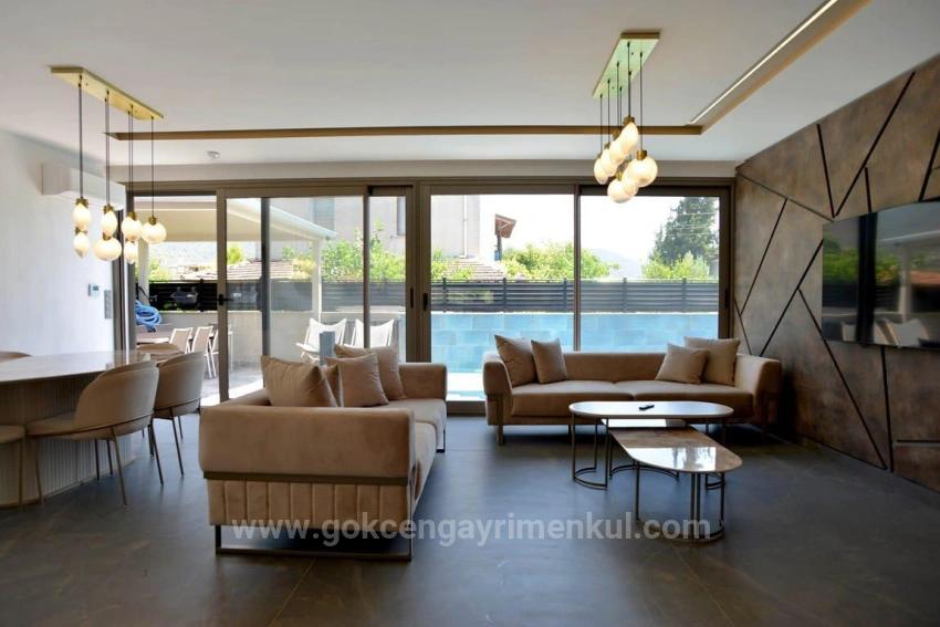 Die Einzige Freistehende Villa Mit Privatem Pool In Der Region Özdere Gümüldür!!!