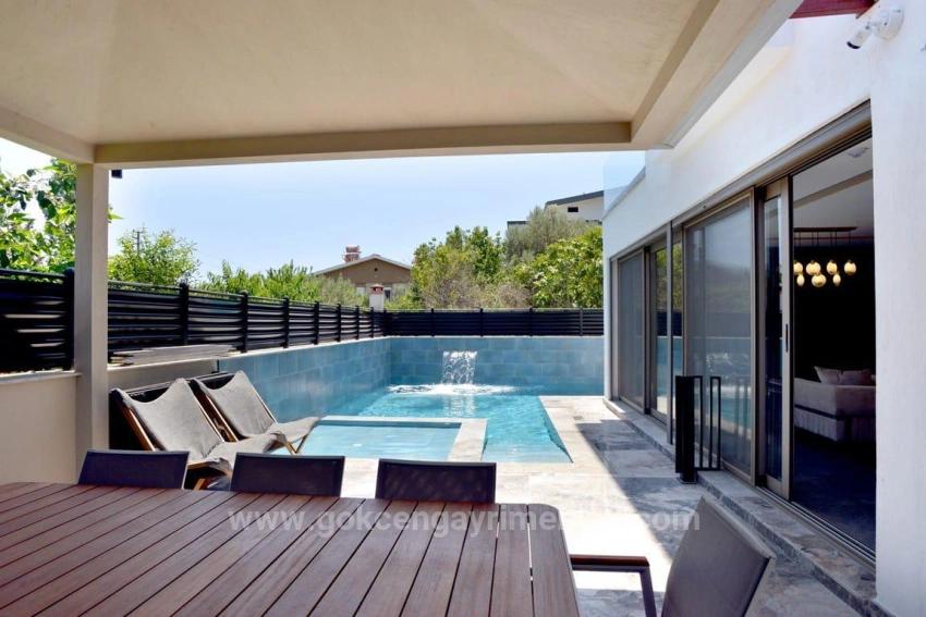 Die Einzige Freistehende Villa Mit Privatem Pool In Der Region Özdere Gümüldür!!!