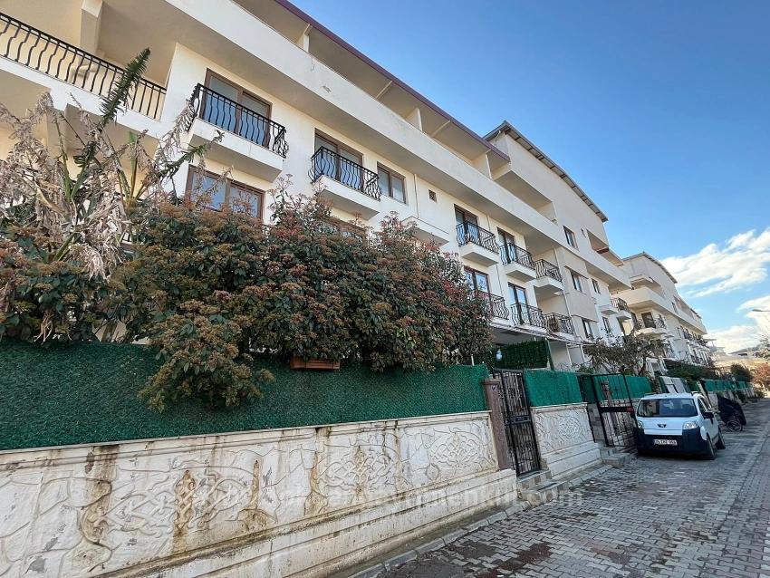 3+1 Erdgeschosswohnung Direkt Am Meer In Gümüldür!!!