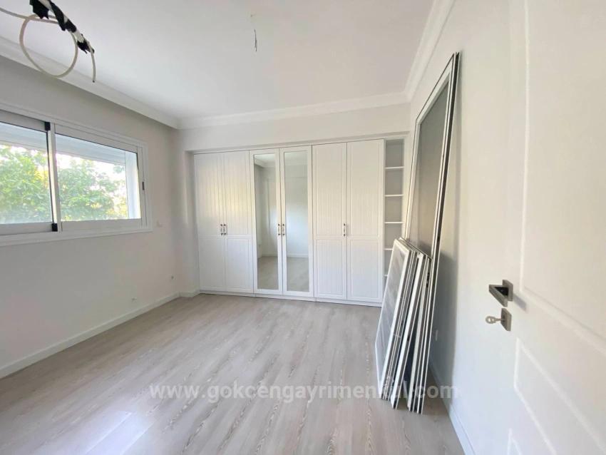 1+1 Wohnung Im Zentrum Von Özdere Ortamahalle, 100 Meter Vom Meer Entfernt!!!