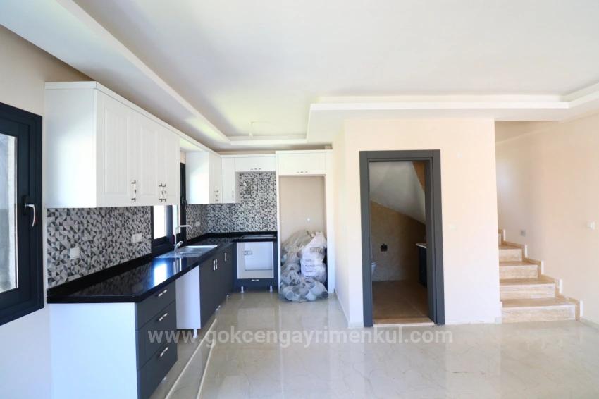 3+1 Villa In Der Region Seferihisar Ürkmez, 100 Meter Vom Meer Entfernt!!