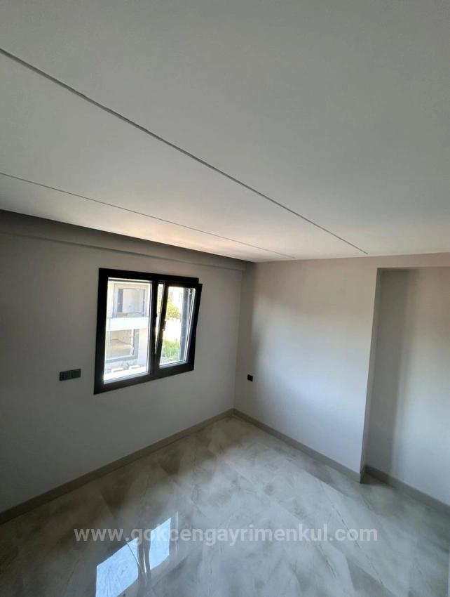 3+1 Villa Mit Großzügigem Garten, 300 Meter Vom Meer Entfernt In Der Region Gümüldür!!!!