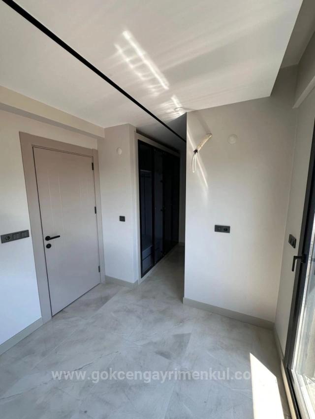 3+1 Villa Mit Großzügigem Garten, 300 Meter Vom Meer Entfernt In Der Region Gümüldür!!!!