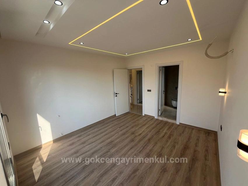 Großzügige Und Helle 3+1 Luxusvilla Mit Parkplatz Im Özdere Ortamahalle Center!!!