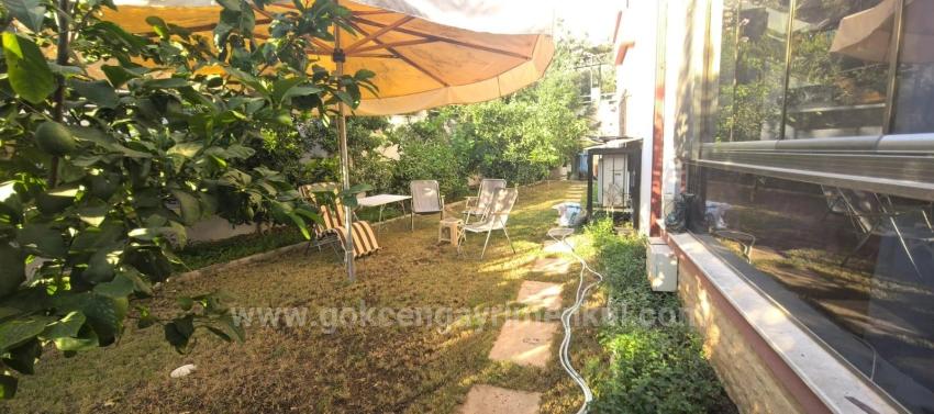 Eckgrundstück 3+1 Villa Im Zentrum Von Özdere Çukuraltı!!