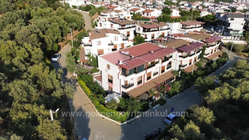 Eckgrundstück 3+1 Villa Im Zentrum Von Özdere Çukuraltı!!