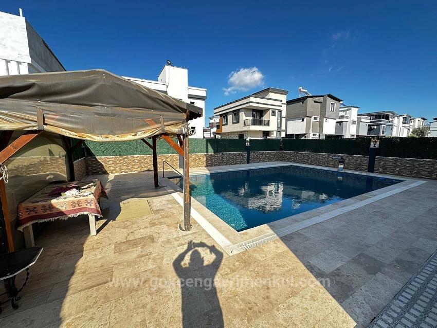 Die Einzige Freistehende Villa Mit Privatem Pool In Der Region Doğanbey In Seferihisar!!!