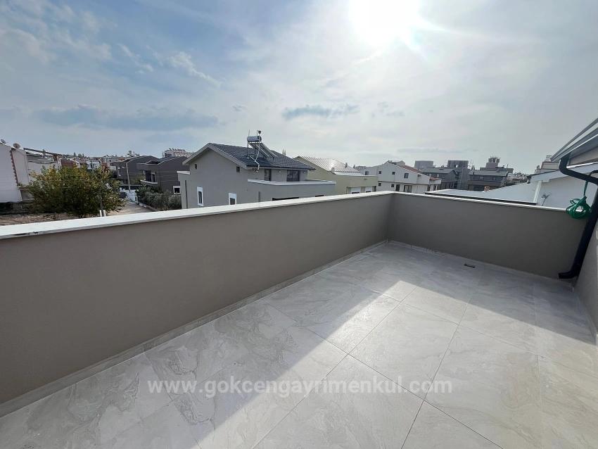 Luxusvilla Mit Parkplatz, 400 Meter Vom Meer Entfernt In Der Region Gümüldür!!!