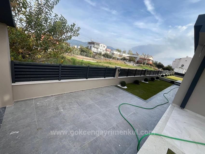 Luxusvilla Mit Parkplatz, 400 Meter Vom Meer Entfernt In Der Region Gümüldür!!!