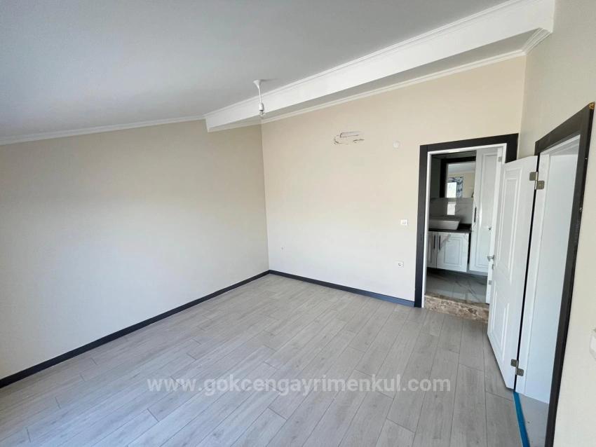 Zentral Gelegene 3+1-Zimmer-Villa Mit Fußbodenheizung Im Viertel Özdere Çukuraltı!!!