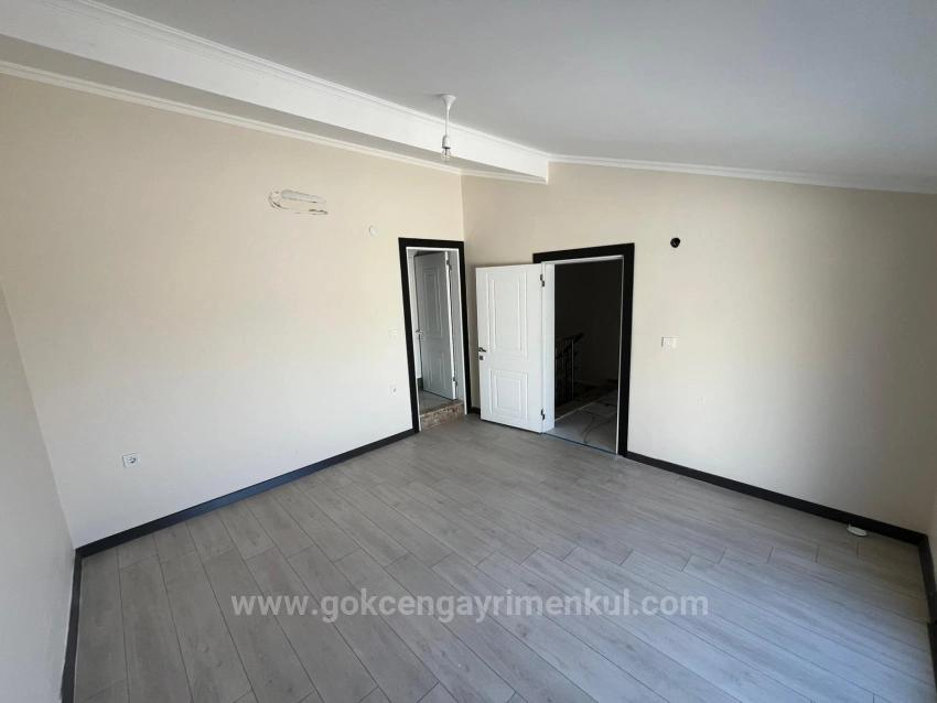 Zentral Gelegene 3+1-Zimmer-Villa Mit Fußbodenheizung Im Viertel Özdere Çukuraltı!!!