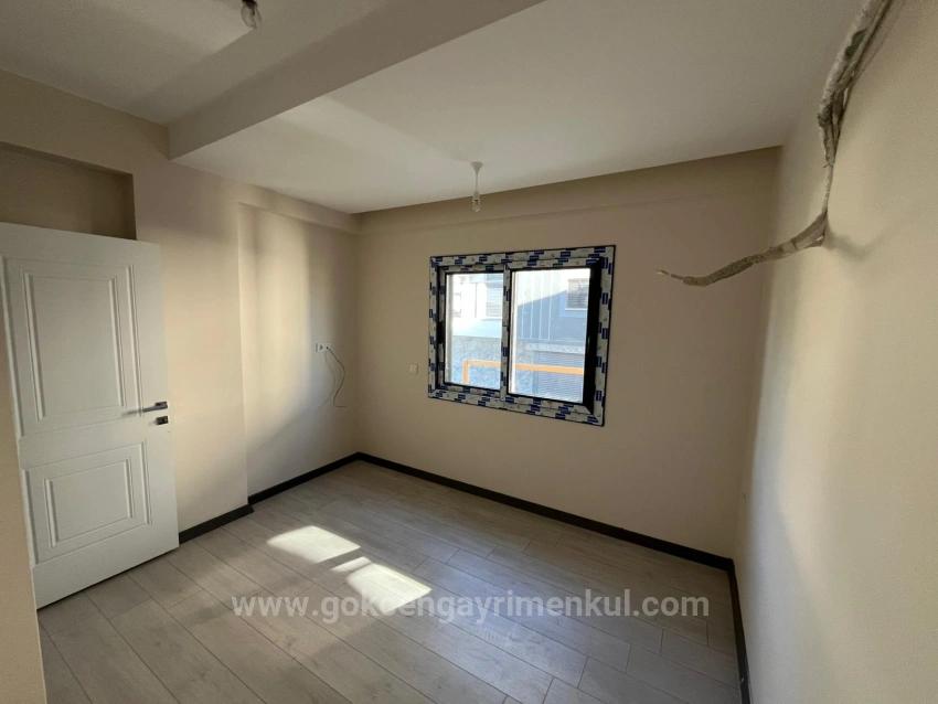 Zentral Gelegene 3+1-Zimmer-Villa Mit Fußbodenheizung Im Viertel Özdere Çukuraltı!!!