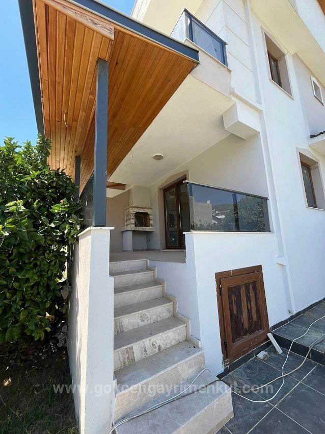 3+1 Villa In Der Region Özdere Çukuraltı, 100 Meter Vom Meer Entfernt!!!
