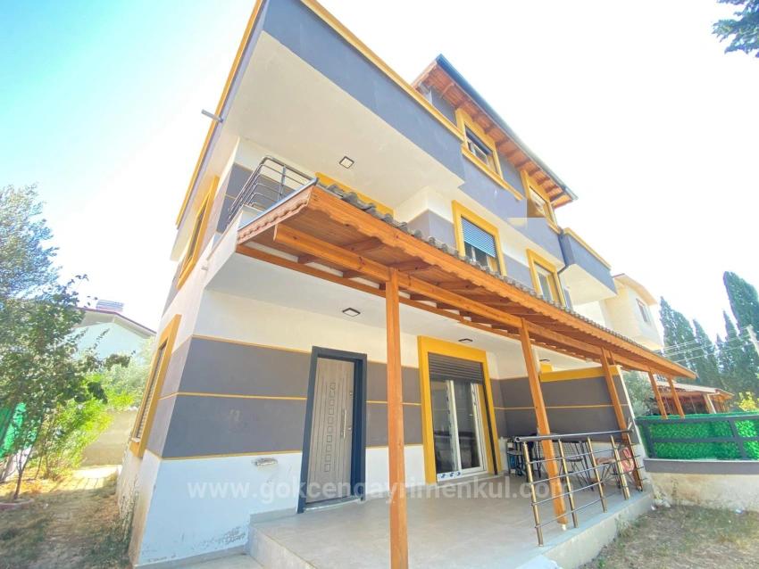 3+1 Villa Mit Parkplatz In Der Doğanbey-Region Von Seferihisar!!!!