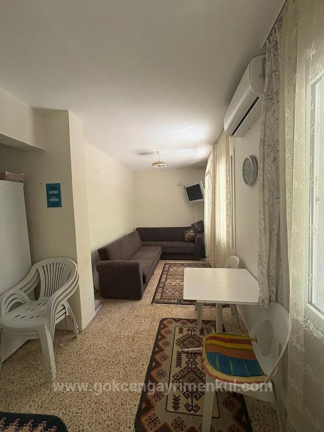 2+1 Erdgeschosswohnung Mit Garten, 50 Meter Vom Meer Entfernt In Der Region Gümüldür!!!
