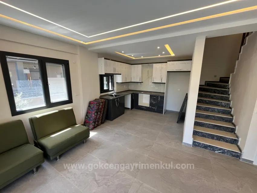 3+1 Villa In Gümüldür, 500 Meter Von De İze Entfernt!!!