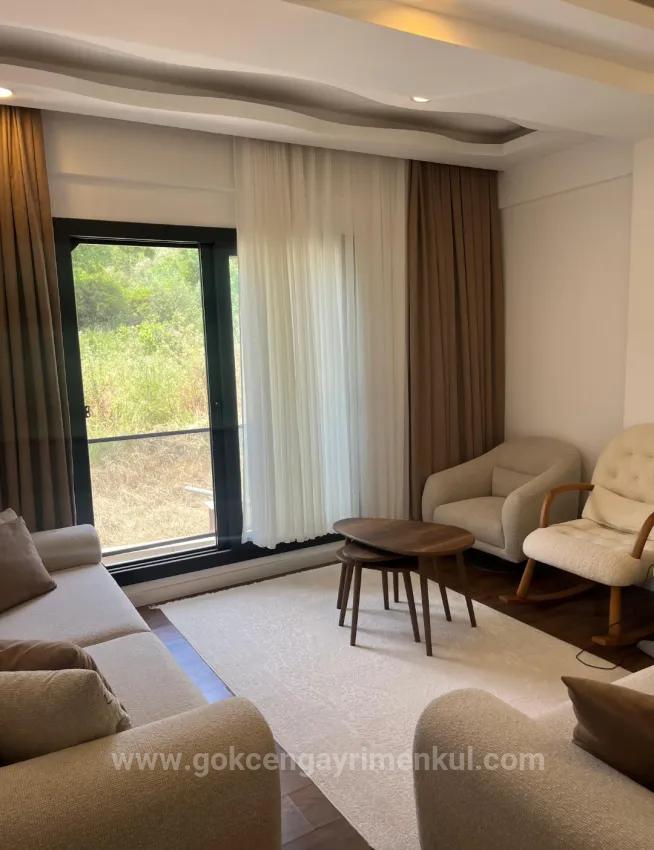 In Özdere Çukuraltın, 700Mt Entfernung Zum Meer, 3+1 Villa !!!