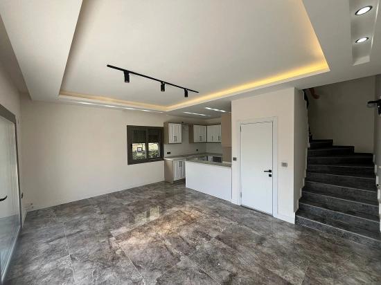 Villa Mit Garten, Parkplatz Und 3 Schlafzimmern In Özdere Gümüldür, 400 Meter Vom Meer Entfernt, Zu Vermieten!