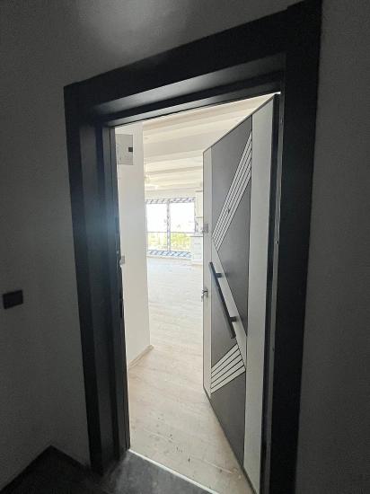 3+1 Maisonette-wohnung Im Zentrum Von Özdere Çukuraltı!!!
