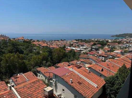 In Özdere Çukuraltın Befindet Sich Eine Villa Mit Voller Meeres- Und Naturaussicht, 3+1 !!!