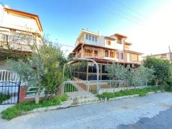 4+1-Zimmer Villa Zu Verkaufen in Cumhuriyet Bz. Seferihisar Doğanbey - 210 m²