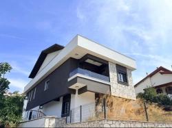 Geräumige 4+1-Villa Zum Verkauf In Der Gegend Von Özdere Çukuraltı 14 Evler!!!!