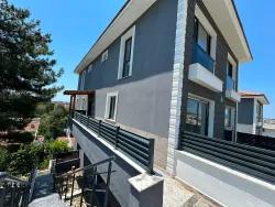 4+1-Zimmer Villa Zu Verkaufen in Çukuraltı Bz. Menderes Özdere - 200 m²