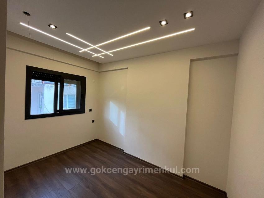 3+1 Villa With Underfloor Heating, 350 Meters From The Sea In Gümüldür Region!!