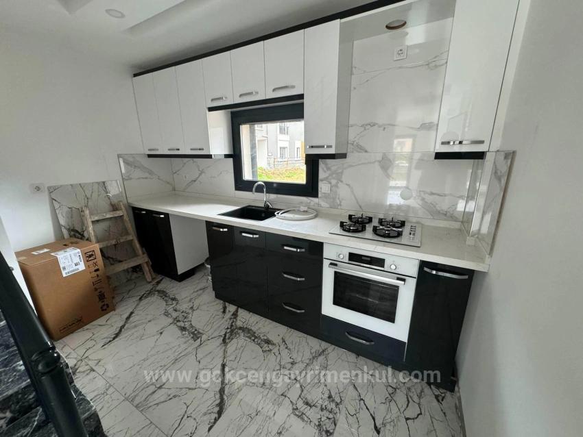 Villa With Parking Available In Özdere Ortamahalle Area, 300 Meters From The Sea!!!!