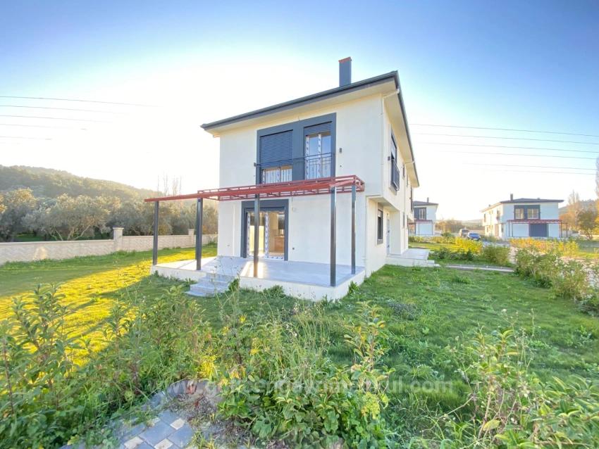 Detached 3+1 Villa In Seferihisar Kavakdere Region!!!