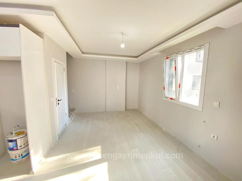 2+1 Villa With Occupancy Permit And No Additional Costs For Sale In Payamlı Region Of Seferihisar!!