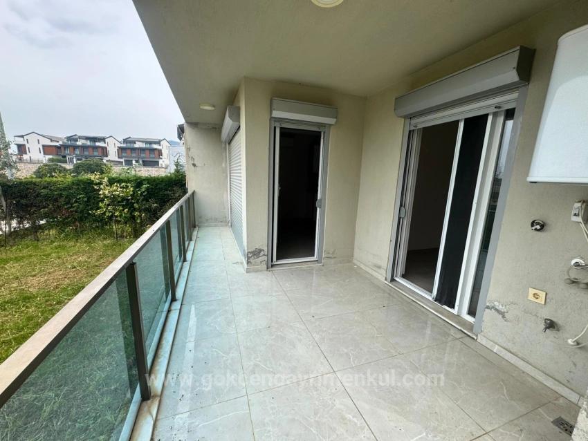 2+1 Apartment With Sea View And Garden In Özdere Çukuraltı Center!!!