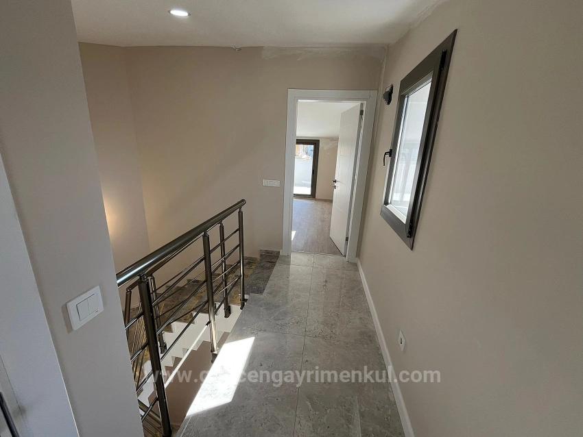 Villa In Özdere Ortamahalle Center, 350 Meters From The Sea!!!