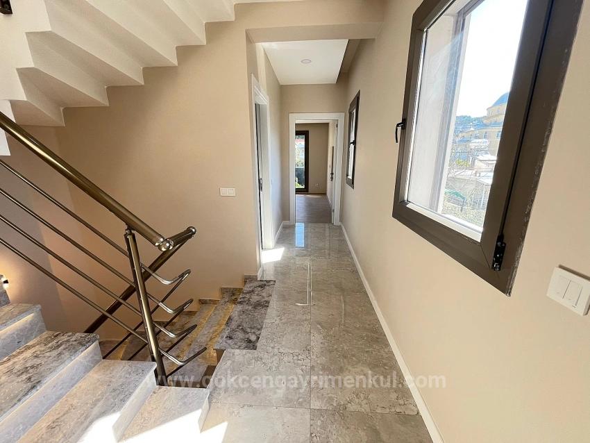 Villa In Özdere Ortamahalle Center, 350 Meters From The Sea!!!