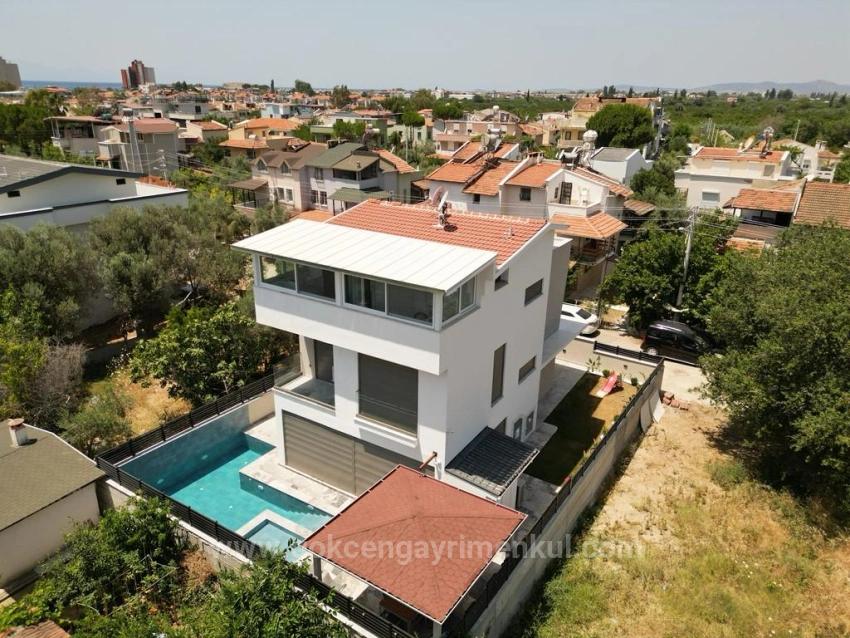 The Only Detached Villa With A Private Pool In The Özdere Gümüldür Region!!!