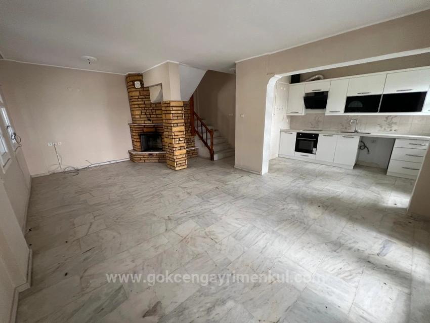 Villa In Özdere Çukuraltı Region, 200 Meters From The Sea!!!