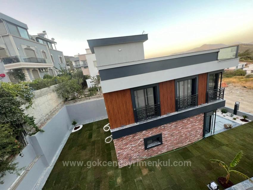 Luxury Villa With Full Sea View In Doğanbey Region Of Seferihisar!!!!