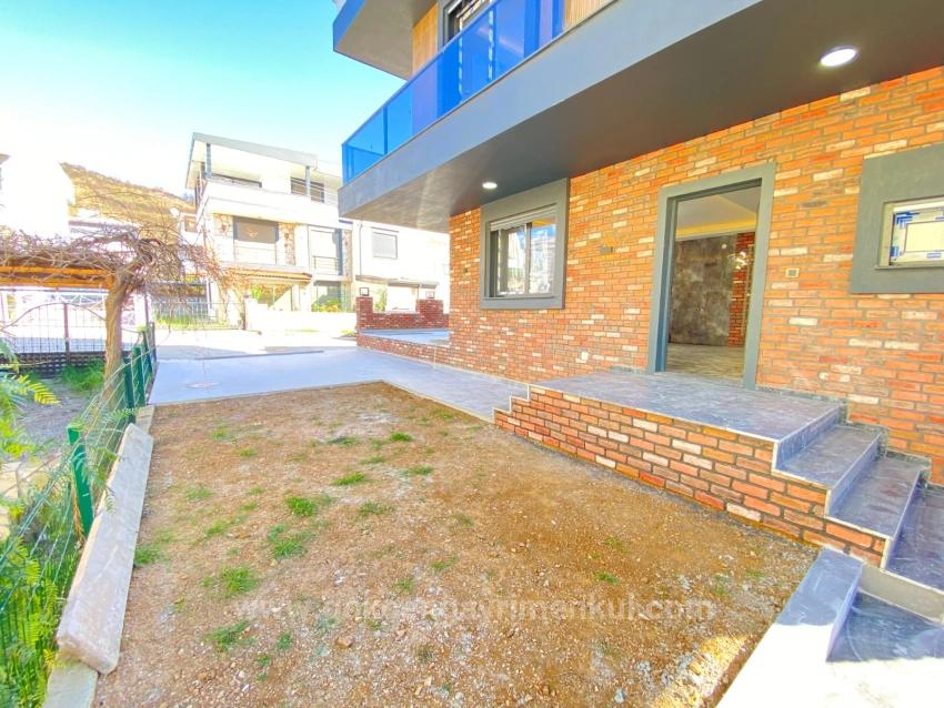 A Spacious, Detached Villa With Smart Systems In The Cumhuriyet Region Of Seferihisar!!!!