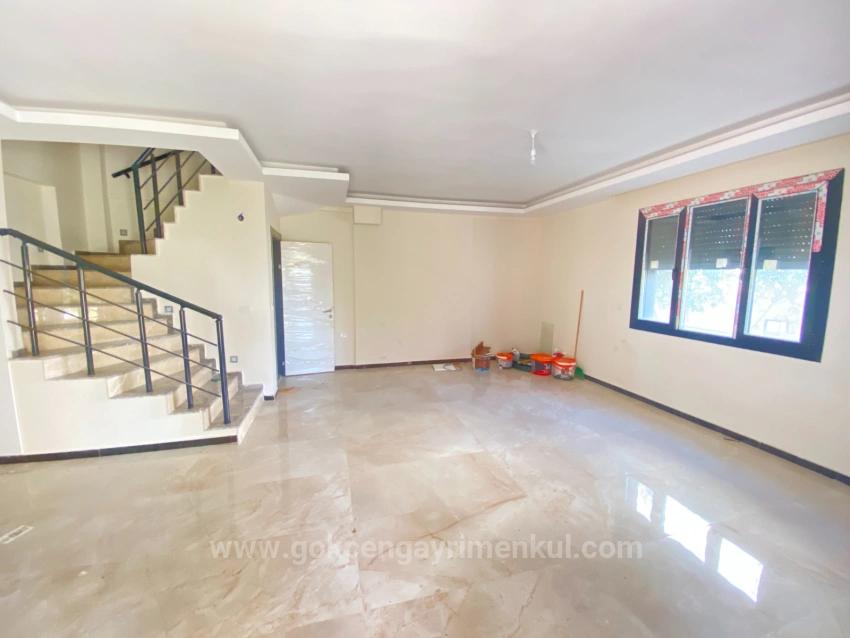 Spacious And Airy Villa Near The Sea In Doğanbey Area!!!