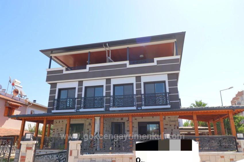 3+1 Villa In Seferihisar Ürkmez Region, 100 Meters From The Sea!!