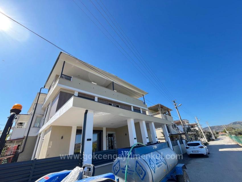 Villa Within Walking Distance Of The Sea In Seferihisar Cumhuriyet Region!!!