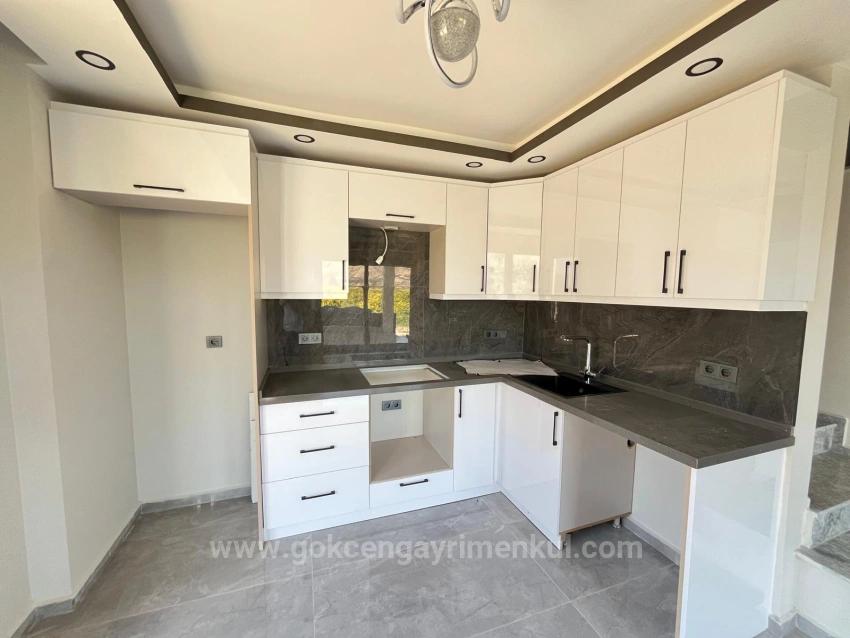 Villa Within Walking Distance Of The Sea In Seferihisar Cumhuriyet Region!!!