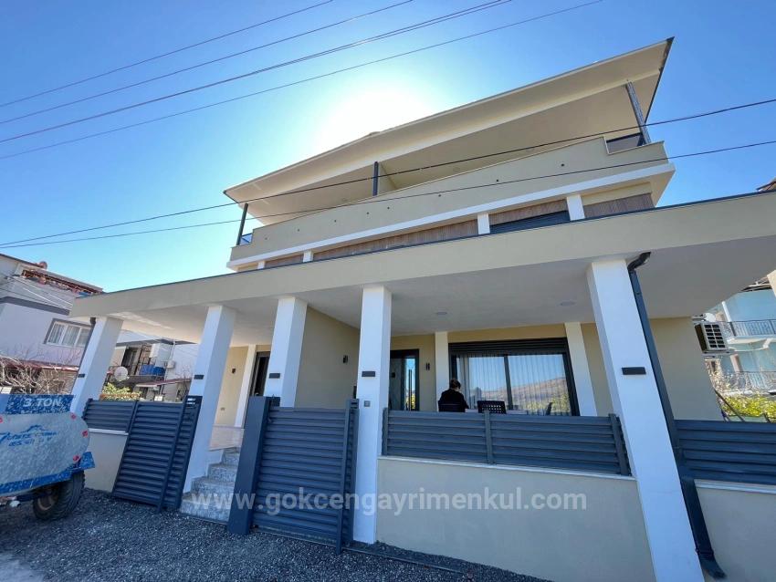 Villa Within Walking Distance Of The Sea In Seferihisar Cumhuriyet Region!!!