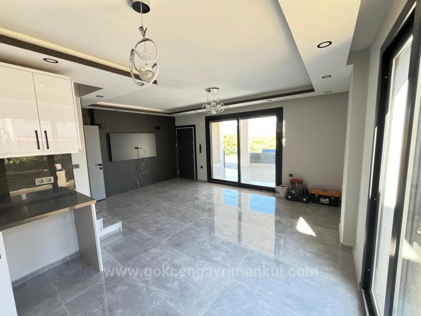 Villa Within Walking Distance Of The Sea In Seferihisar Cumhuriyet Region!!!